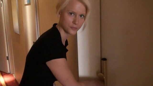 彼の靴を脱ぐことなく、偉大なお尻の作品 女 専用 エロ 動画