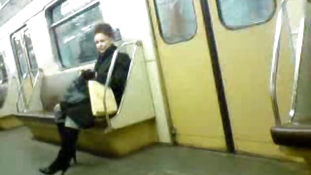二つの女の子が楽しい月のソファと一つの男、および変更各その他、性別シーン fc2 女性 向け アダルト