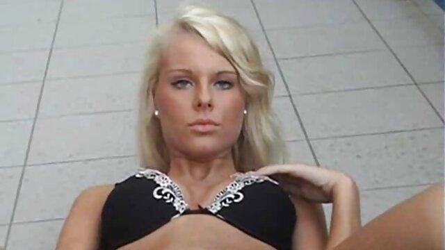 マッサージで危険なビジネスマンを見つける エロ 動画 無料 女性 専用